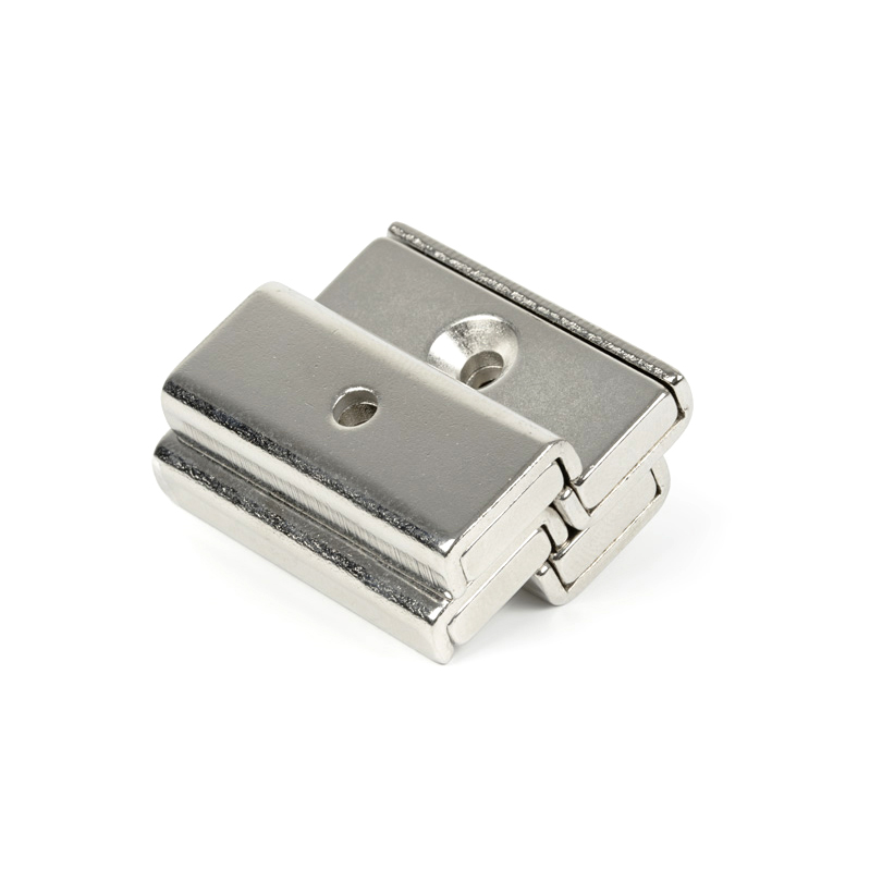 HÅLLMAGNET REKTANGULÄR Nd 30X13,5X5MM FÖRSÄNKT HÅL, 160N