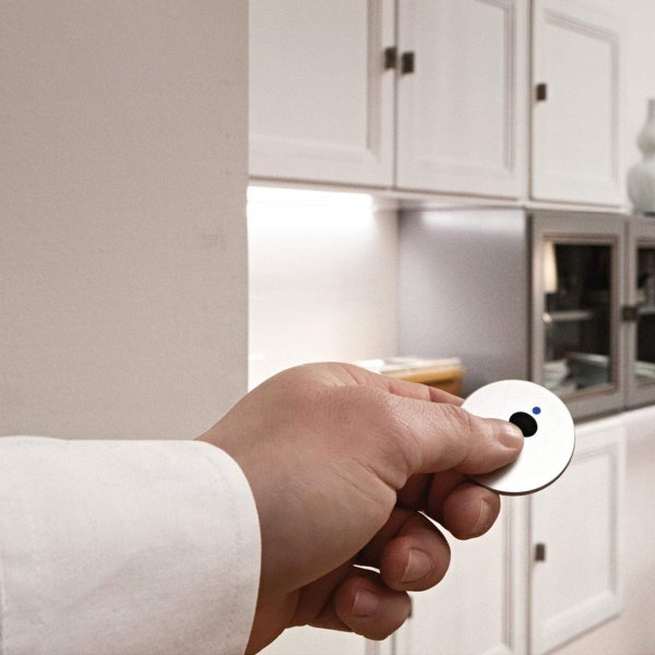 L&S Trådlöst strömbrytarset med touchkontroller